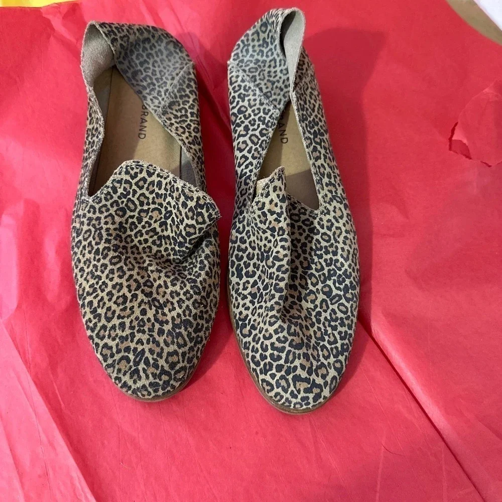 Lucky brand leather flats